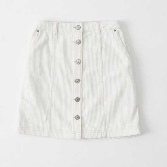 White high rise mini skirt - Picture 2 of 5